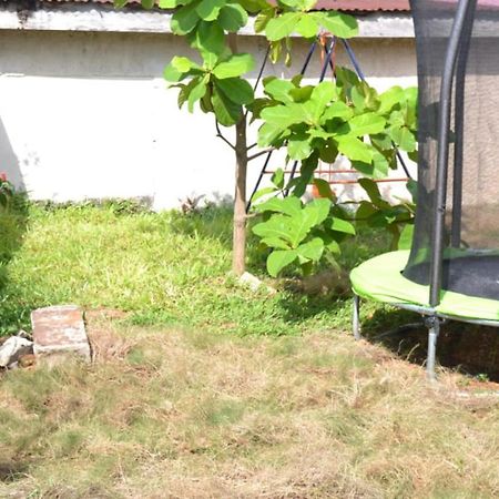 Fully Aircondition 3Bed Villa- A C- Wifi- Hotwater Freetown Zewnętrze zdjęcie